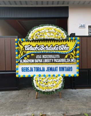Papan Bunga Duka di Salero