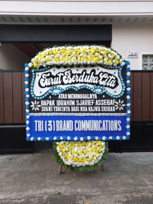 Papan Bunga Duka di Salero